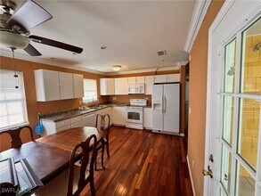 6145 Bathey Ln in Naples, FL - Building Photo - Building Photo