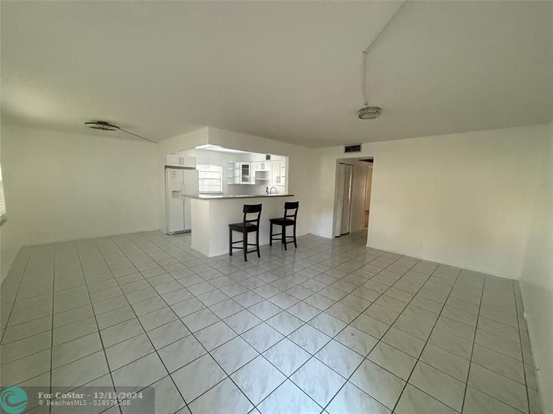 200 SW 132nd Way in Pembroke Pines, FL - Building Photo