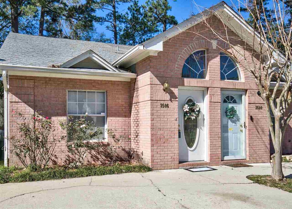 2506 Golden Park Ln in Tallahassee, FL - Building Photo