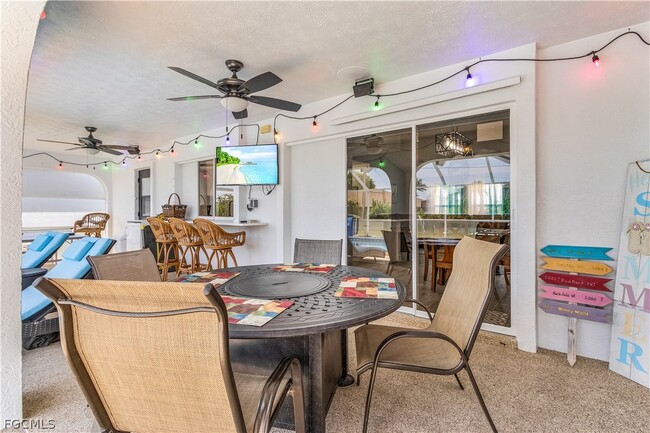 property at 428 SW 37th St