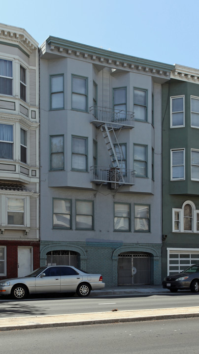 470 Guerrero St in San Francisco, CA - Building Photo