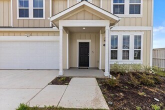 1296 Teychas Dr in Kyle, TX - Building Photo - Building Photo