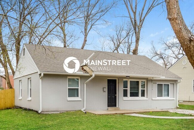 4938 Canterbury in Roeland Park, KS - Building Photo - Building Photo