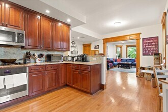 90 Browne St in Brookline, MA - Building Photo - Building Photo