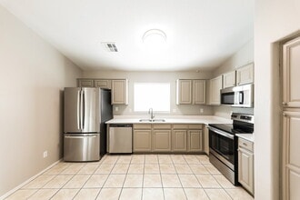 1465 S 230th Dr in Buckeye, AZ - Building Photo - Building Photo