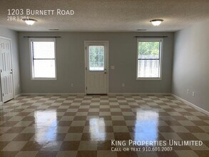 1203 Burnett Rd in Wilmington, NC - Building Photo - Building Photo