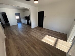 150 S Nekoma Ave, Unit D in Lake Alfred, FL - Building Photo - Building Photo