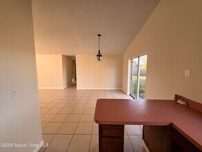 1163 Beacon St NW in Palm Bay, FL - Building Photo - Building Photo