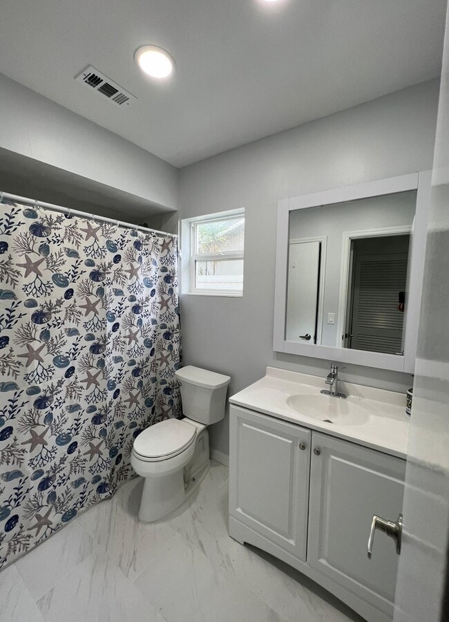 property at 25 S Flag Ct