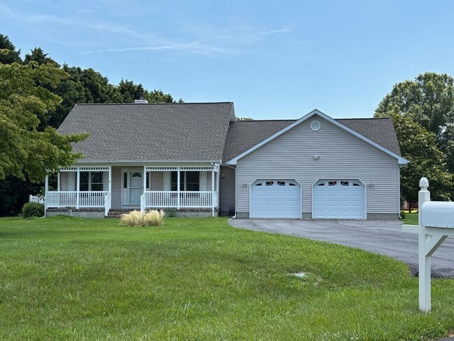 property at 400 Circle Dr