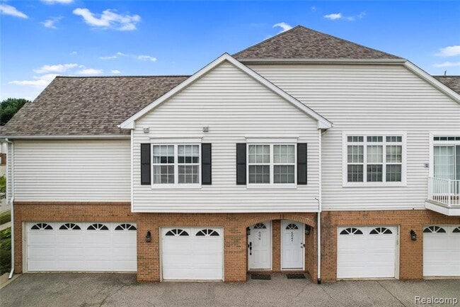 property at 606 Olde English Cir