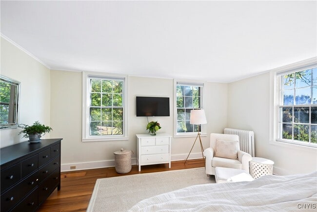 property at 31 State St