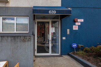 639 6th Ave in Brooklyn, NY - Building Photo - Building Photo
