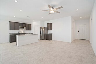 7507 Fierce Friesian Ln in Arcola, TX - Building Photo - Building Photo