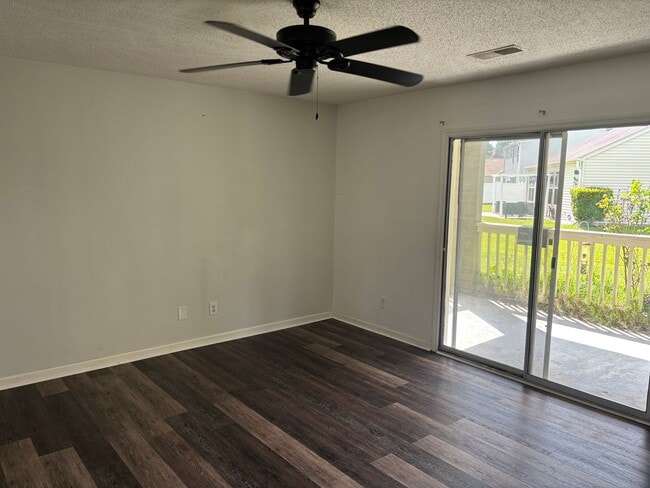 property at 460 Myrtle Greens Dr