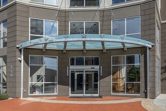 Allure @ Harbor Point in Stamford, CT - Building Photo - Building Photo