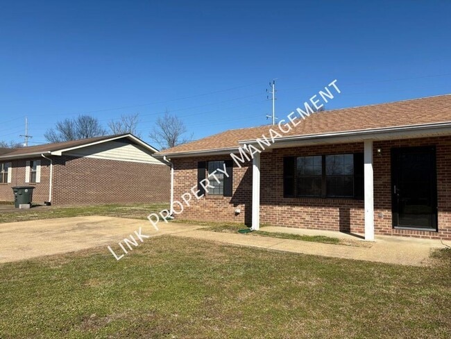 property at 5101 N Moore Ln