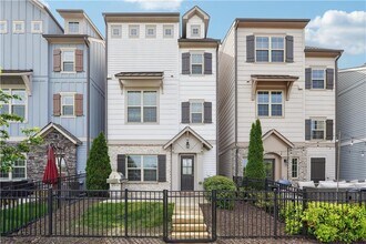 1105 Kirkland Circle in Smyrna, GA - Building Photo - Building Photo