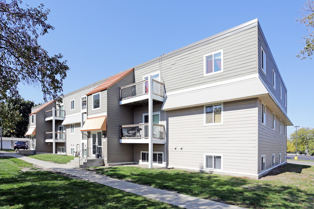 Taylor's Place Apartments in Sioux Falls, SD - Foto de edificio