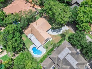 10209 Vestal Ct in Coral Springs, FL - Foto de edificio - Building Photo