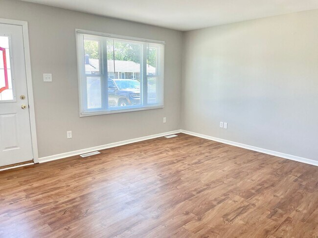 734 Acadia Rd in Valparaiso, IN - Building Photo - Building Photo