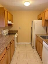 2050 N Congress Ave-Unit -406 in West Palm Beach, FL - Building Photo - Building Photo