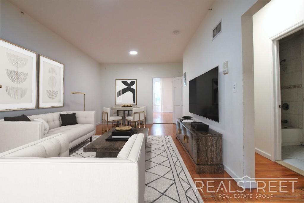 251 Patchen Ave in Brooklyn, NY - Building Photo