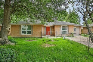 803 Knob Hollow St in Channelview, TX - Building Photo