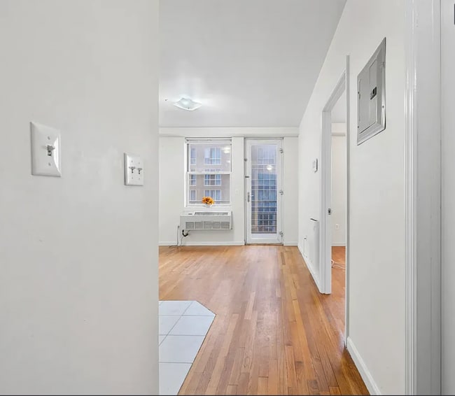 144-38-138 35th Ave in Queens, NY - Building Photo - Building Photo