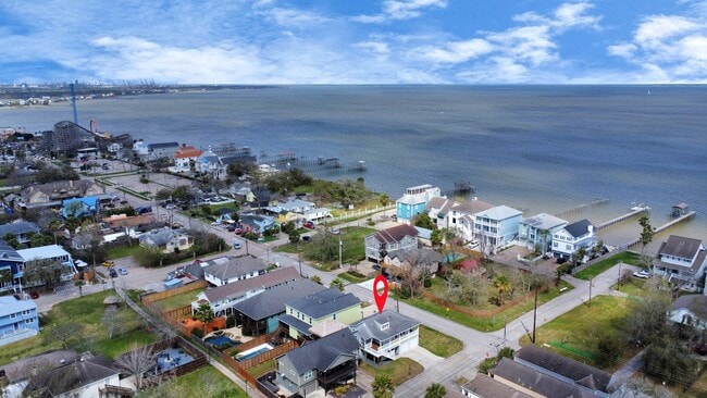 property at 710 Kipp Ave