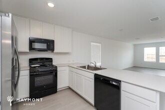 11349 Rodeo Dr in Providence Village, TX - Building Photo - Building Photo