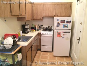1610 Massachusetts Ave in Cambridge, MA - Building Photo - Building Photo