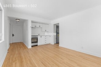 4865 Av Bourret in Montréal, QC - Building Photo - Building Photo