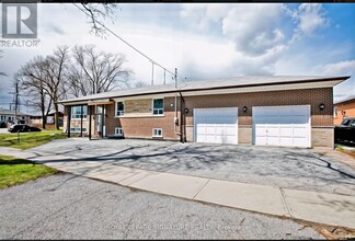 31 Romulus Dr in Toronto, ON - Building Photo - Building Photo