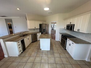 1224 St Regis Dr in Irving, TX - Building Photo - Building Photo