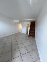 9500 SW 3rd St, Unit 2230 in Boca Raton, FL - Building Photo