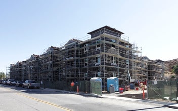 Portola Terrace in Temecula, CA - Building Photo - Building Photo