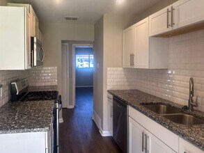 56242 Dewitt St in Irving, TX - Building Photo - Building Photo