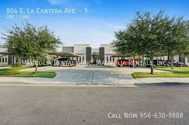 property at 804 E la Cantera Ave