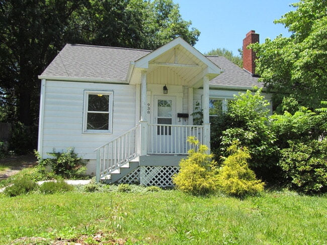 property at 938 Lockland Ave