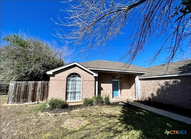 property at 7108 Bluegrass Ct