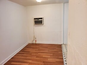 319 Woodford Ave in Bowling Green, KY - Building Photo - Building Photo