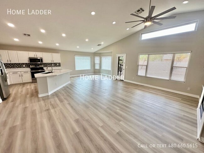 9732 E Kiowa Ave in Mesa, AZ - Building Photo - Building Photo