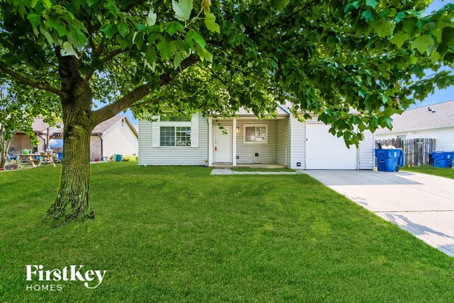 617 Woods Crossing Ln