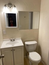 7812 43rd Ave Dr W in Bradenton, FL - Building Photo - Building Photo