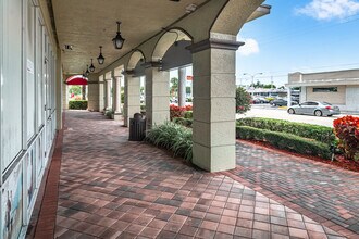 Wilton Station in Wilton Manors, FL - Building Photo - Building Photo