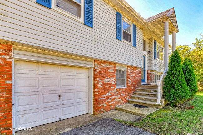 204 Mill Creek Dr in Berkeley Township, NJ - Building Photo - Building Photo