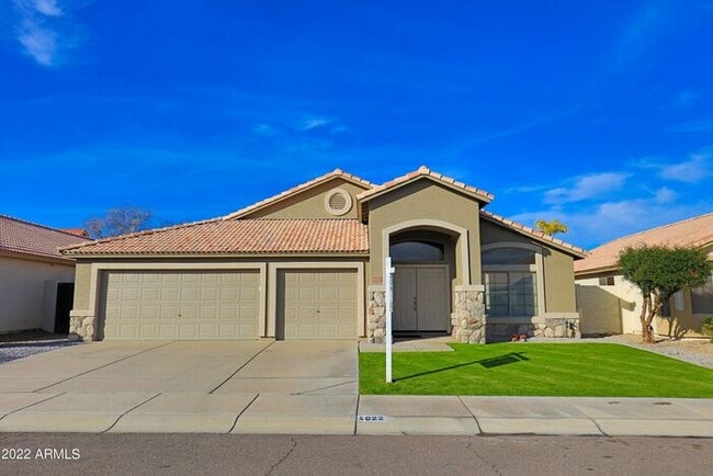 property at 4022 E Agave Rd
