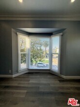 2830 W 3rd St in Los Angeles, CA - Building Photo - Building Photo