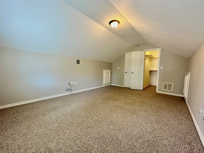 property at 112 Munford St